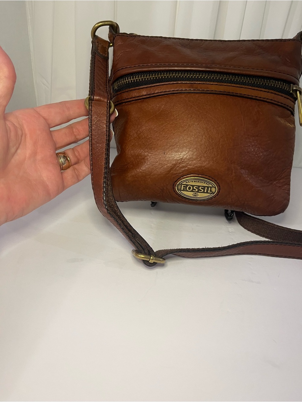 Fossil Cognac Leather Crossbody with Brass Logo - Picture 3 of 8